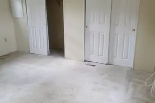 15 Friar Tuck Ln, Coventry, RI 02816 - Photo 12