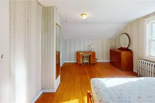 26 Freebody St, Newport, RI 02840 - Photo 10