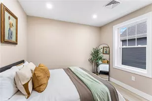 54 Diamond St, Providence, RI 02907 - Photo 18