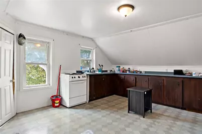 102 Francis Avenue, Pawtucket, RI 02860 - Photo 30