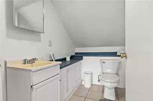 102 Francis Ave, Pawtucket, RI 02860 - Photo 36