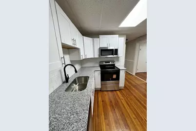 438 Pawtucket Avenue #2, Pawtucket, RI 02860 - Photo 2