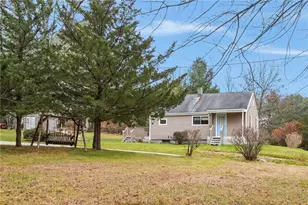 86 Laurel Ln, South Kingstown, RI 02892 - Photo 16