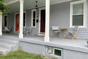 68 Evarts St, Newport, RI 02840 - Photo 2