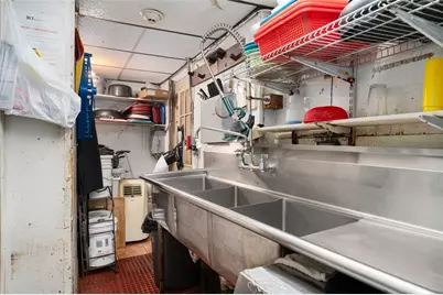 95 Warren Avenue, East Providence, RI 02914 - Photo 22