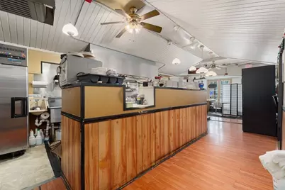 95 Warren Avenue, East Providence, RI 02914 - Photo 20