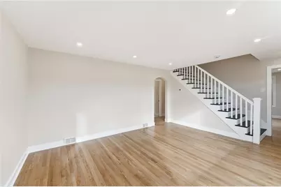 228 London Avenue, Pawtucket, RI 02861 - Photo 8