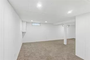 228 London Ave, Pawtucket, RI 02861 - Photo 34