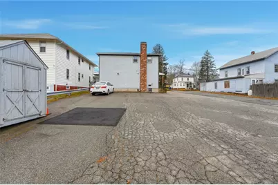 1060 Main Street, West Warwick, RI 02893 - Photo 2