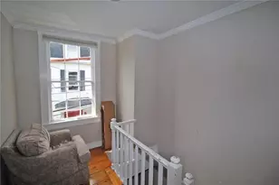 32 Ann St, Newport, RI 02840 - Photo 2