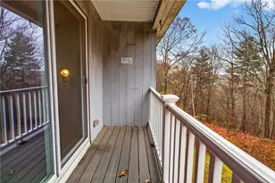 494 Putnam Pike, Smithfield, RI 02828 - Photo 18