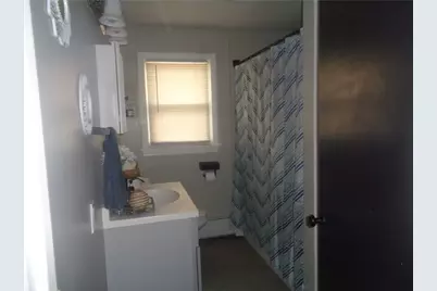 140 Lawrence Street, Cranston, RI 02920 - Photo 16