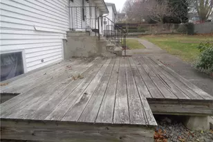 140 Lawrence St, Cranston, RI 02920 - Photo 26