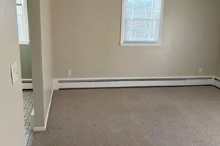 22 Laurel Ln, Lincoln, RI 02865 - Photo 10