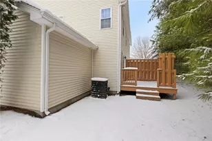 102 Jefferson Rd, Burrillville, RI 02830 - Photo 8