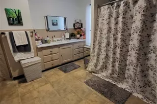 123 4th Ave, Woonsocket, RI 02895 - Photo 10