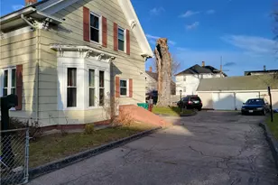 123 4th Ave, Woonsocket, RI 02895 - Photo 1