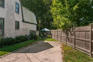 99 Coggeshall Ave, Newport, RI 02840 - Photo 20