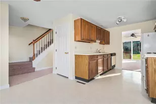 200 Heroux Blvd, Cumberland, RI 02864 - Photo 6