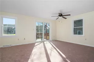 200 Heroux Blvd, Cumberland, RI 02864 - Photo 10