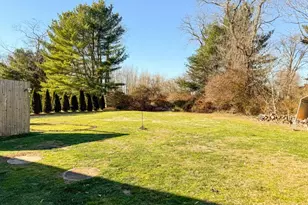 19 Flint Corn Rd, Portsmouth, RI 02871 - Photo 18