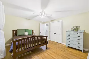 77 Fairfield Dr, North Kingstown, RI 02852 - Photo 12