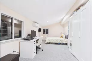 77 Fairfield Dr, North Kingstown, RI 02852 - Photo 10