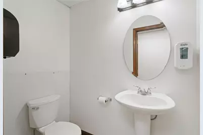 150 Burnside Street, Cranston, RI 02910 - Photo 40