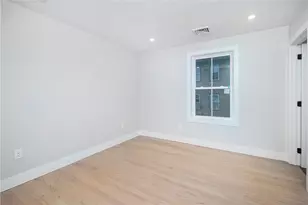 29 Dunford St, Providence, RI 02909 - Photo 26