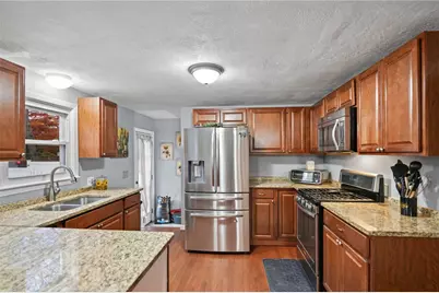 401 Lake Shore Drive, Warwick, RI 02889 - Photo 8