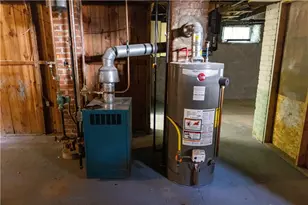 32 Sykes St, Warwick, RI 02886 - Photo 14