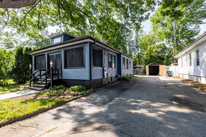 32 Sykes Street, Warwick, RI 02886 - Photo 2