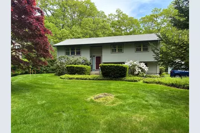 11 Wendy Lane, South Kingstown, RI 02879 - Photo 2