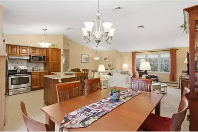 11 Wendy Lane, South Kingstown, RI 02879 - Photo 6