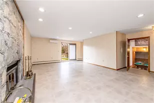 6 Christopher Dr, Johnston, RI 02919 - Photo 16