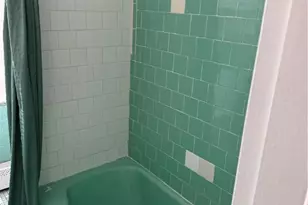 45 Yale Ave, Providence, RI 02908 - Photo 10