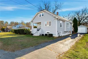 196 Harrison Ave, Warwick, RI 02888 - Photo 2