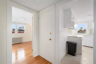 97 Bliss Mine Rd, Newport, RI 02840 - Photo 12