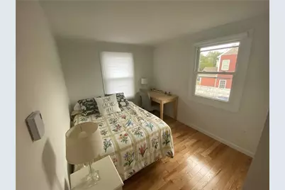 32 Middleton Avenue #E, Newport, RI 02840 - Photo 6