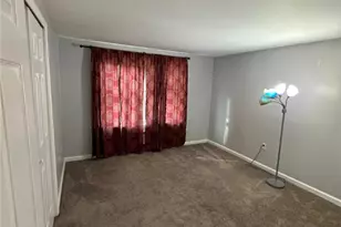 52 Nancy St, Providence, RI 02909 - Photo 8