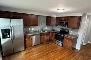 52 Nancy St, Providence, RI 02909 - Photo 2