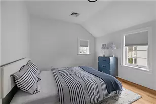 34 E Bowery St, Newport, RI 02840 - Photo 24