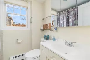 120 Chestnut Ave, Narragansett, RI 02882 - Photo 34