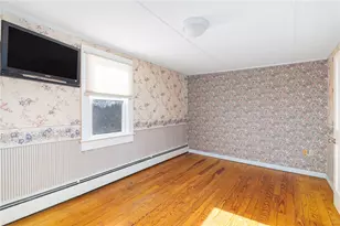 120 Chestnut Ave, Narragansett, RI 02882 - Photo 32