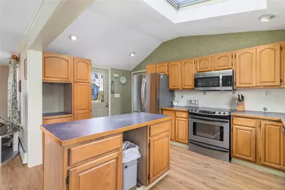 120 Chestnut Avenue, Narragansett, RI 02882 - Photo 22