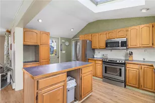 120 Chestnut Ave, Narragansett, RI 02882 - Photo 22