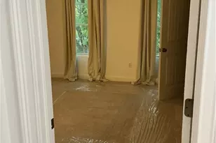 1032 W Shore Rd, Warwick, RI 02889 - Photo 28