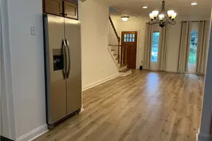 1032 W Shore Rd, Warwick, RI 02889 - Photo 12