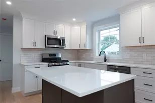 33 Recess Ln, Warwick, RI 02889 - Photo 8