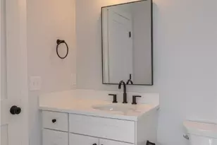 33 Recess Ln, Warwick, RI 02889 - Photo 12